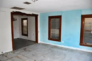 5415 Avenue M, Galveston, TX 77551 - Photo 3