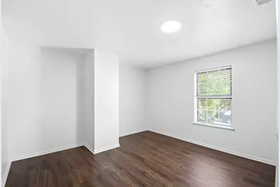 2011 Avenue T, Huntsville, TX 77340 - Photo 27