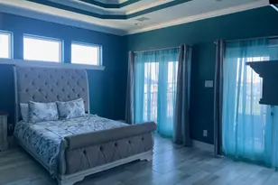 22903 Miramar Dr, Galveston, TX 77554 - Photo 9