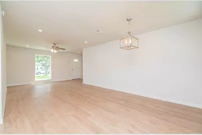 408 Bellmar Lane, Friendswood, TX 77546 - Photo 3