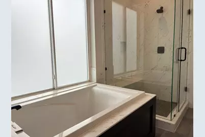 1535 W 24th Street #B, Houston, TX 77008 - Photo 25