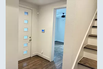 1535 W 24th Street #B, Houston, TX 77008 - Photo 3