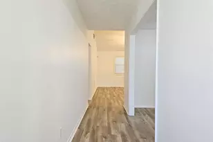 10615 Heatherford Dr, Houston, TX 77041 - Photo 3