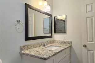 10615 Heatherford Dr, Houston, TX 77041 - Photo 19