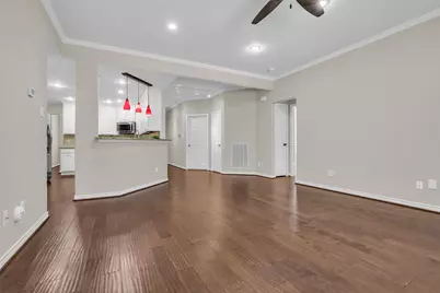 14 Almond Branch Place, The Woodlands, TX 77382 - Photo 11