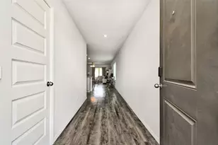 7915 Meadow Cranesbill Ln, Houston, TX 77016 - Photo 3