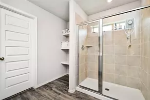 7915 Meadow Cranesbill Ln, Houston, TX 77016 - Photo 13