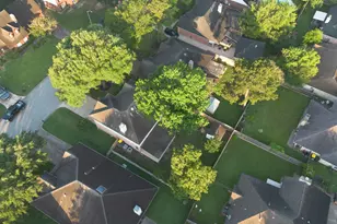 18 Dover Dr, Conroe, TX 77304 - Photo 23