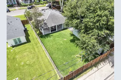907 Aurora Street, Houston, TX 77009 - Photo 31