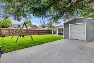 907 Aurora St, Houston, TX 77009 - Photo 25