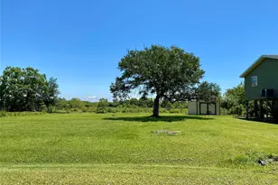 1228 Bahama Ln, Port Bolivar, TX 77650 - Photo 19