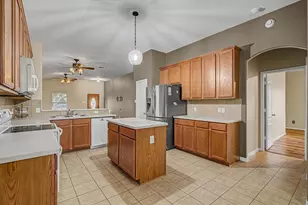 630 W Newport Bend, Katy, TX 77494 - Photo 11