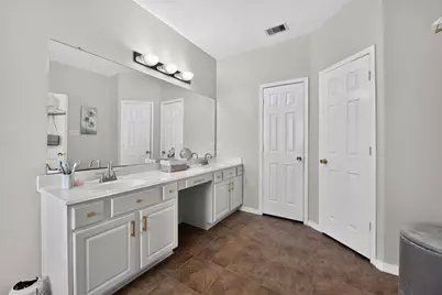 8423 Chicory Drive, Baytown, TX 77521 - Photo 15