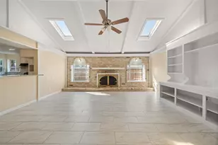 19218 Enchanted Oaks Dr, Spring, TX 77388 - Photo 5