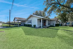 415 Halkies Rd, Houston, TX 77587 - Photo 5