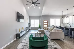 5830 Doolittle Blvd, Houston, TX 77033 - Photo 3