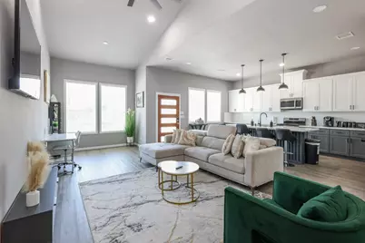 5830 Doolittle Boulevard #A, Houston, TX 77033 - Photo 1