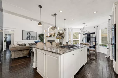 3019 Brook Shore Court, Houston, TX 77345 - Photo 9