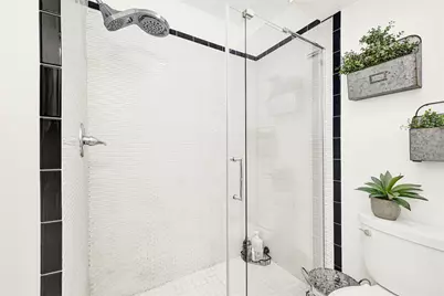 3019 Brook Shore Court, Houston, TX 77345 - Photo 23