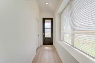 27006 Coco Flower Ln, Katy, TX 77493 - Photo 5