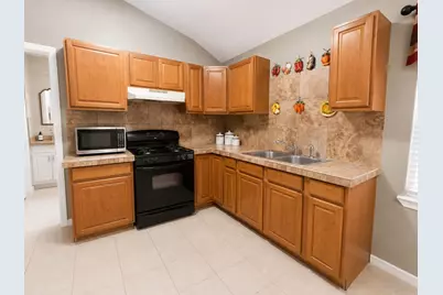 5527 Lauder Road, Houston, TX 77039 - Photo 7