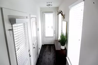 5203 Burress Springs Lane, Houston, TX 77022 - Photo 11