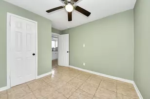 4102 Engelke St, Houston, TX 77003 - Photo 9