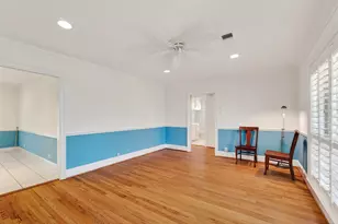 4202 Marlborough Dr, Houston, TX 77092 - Photo 5