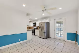 4202 Marlborough Dr, Houston, TX 77092 - Photo 7