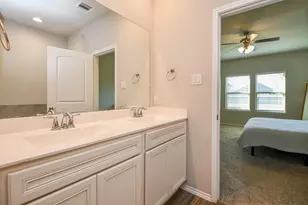 16868 Pink Wintergreen Dr, Conroe, TX 77385 - Photo 19