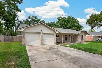 114 E Wildwinn Drive, Alvin, TX 77511 - Photo 3