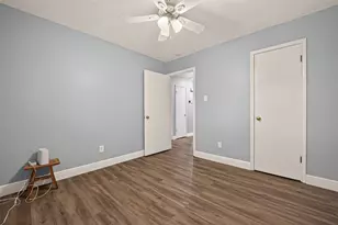 114 E Wildwinn Dr, Alvin, TX 77511 - Photo 27