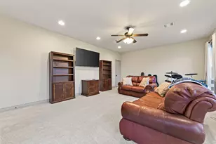 4519 Oxbow Cir W, Fulshear, TX 77441 - Photo 35