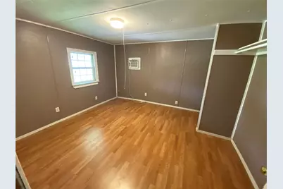 205 Rd 3401, Cleveland, TX 77327 - Photo 11