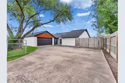 2703 Shady Lane, Webster, TX 77598 - Photo 21