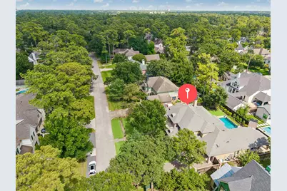 13127 Highwood Road, Houston, TX 77079 - Photo 31