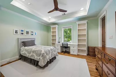 13127 Highwood Road, Houston, TX 77079 - Photo 23