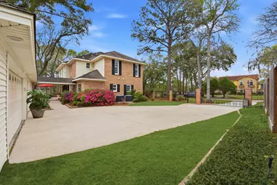 16310 Craighurst Drive, Houston, TX 77059 - Photo 5