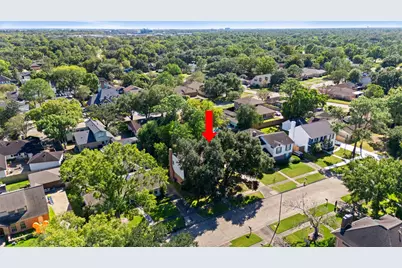 16418 Heatherdale Drive, Houston, TX 77059 - Photo 45
