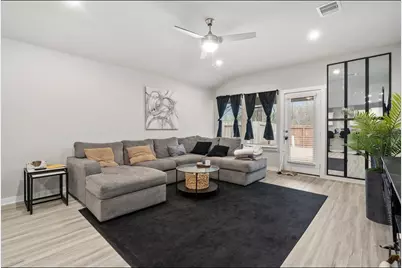 12817 Tokenhouse Lane, Houston, TX 77047 - Photo 5