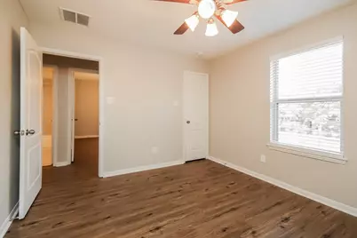 5223 Gulf Stream Lane, Bacliff, TX 77518 - Photo 15