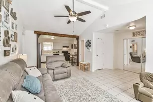 606 Pine Bough Ln, Montgomery, TX 77316 - Photo 5