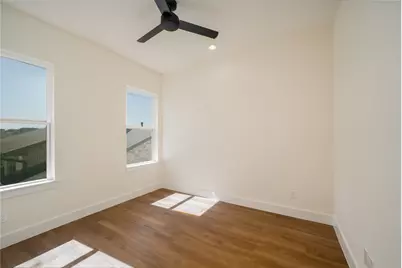 8916 Knoll Branch Dr Drive, Houston, TX 77080 - Photo 19