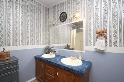 1875 Kayleen Ln, Sealy, TX 77474 - Photo 23