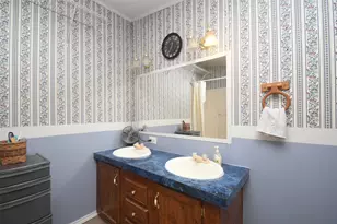 1875 Kayleen Ln, Sealy, TX 77474 - Photo 23