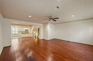 4018 Childress St, Houston, TX 77005 - Photo 9