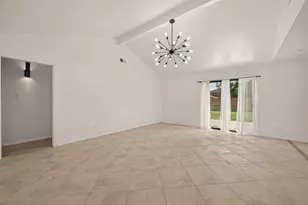 5523 Kuldell Dr, Houston, TX 77096 - Photo 9