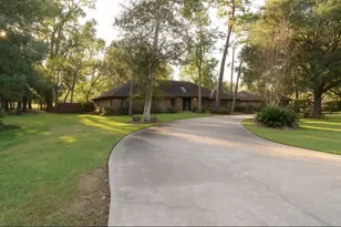 11427 Brandy Ln, Houston, TX 77044 - Photo 3