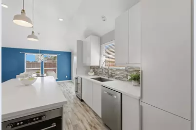 13006 Wedgewater Lane, Pearland, TX 77584 - Photo 17