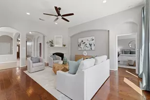 13006 Wedgewater Ln, Pearland, TX 77584 - Photo 9